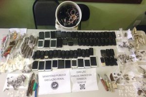 Leia mais sobre o artigo MPRJ apreende drogas, armas brancas e celulares durante operação em presídio em Campos