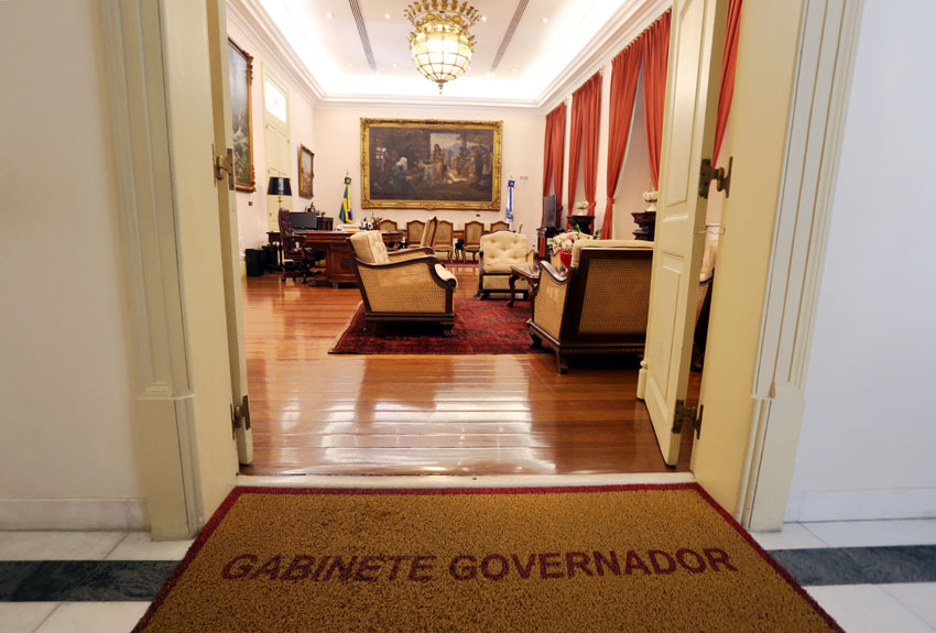 Você está visualizando atualmente Visitantes aprovam ampliação de roteiro do programa “Palácio Guanabara de Portas Abertas”