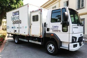 Leia mais sobre o artigo Prefeitura é Contemplada com Caminhão para Coleta Seletiva e Plano Municipal de Saneamento Básico