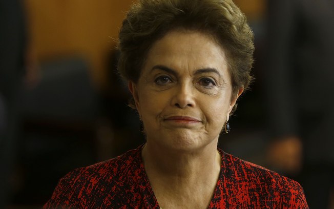 Você está visualizando atualmente Saída do PMDB do governo leva oposição a se reorganizar para derrubar Dilma