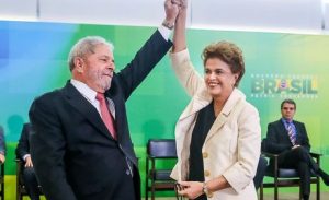 Leia mais sobre o artigo Dilma dá posse a Lula e critica divulgação de conversas telefônicas