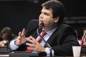 Leia mais sobre o artigo Deputado federal sofre tentativa de sequestro relâmpago em Caxias