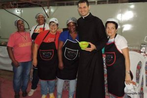 Leia mais sobre o artigo Continuam os preparativos para a Festa do Padroeiro em Macuco