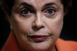 Leia mais sobre o artigo Dilma reconhece que deve sofrer impeachment