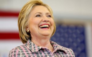 Leia mais sobre o artigo Hillary Clinton assegura delegados necessários para sua nomeação, diz agência