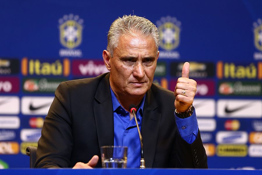 Você está visualizando atualmente Tite admite risco de Brasil fora da Copa de 2018