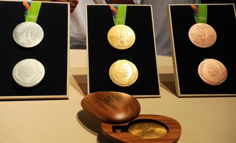 Você está visualizando atualmente Comitê Rio 2016 apresenta medalhas e pódios das cerimônias de premiação