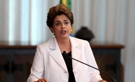 Você está visualizando atualmente Em carta, Dilma propõe plebiscito sobre eleição presidencial