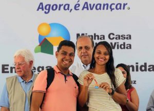 Leia mais sobre o artigo Estado entrega 1.420 unidades habitacionais em São Gonçalo e Bom Jardim