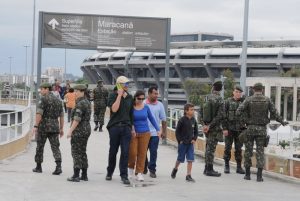 Leia mais sobre o artigo Forças Armadas vão permanecer no Rio até a eleição
