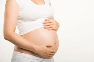 Leia mais sobre o artigo Turma do STF decide que aborto nos três primeiros meses de gravidez não é crime
