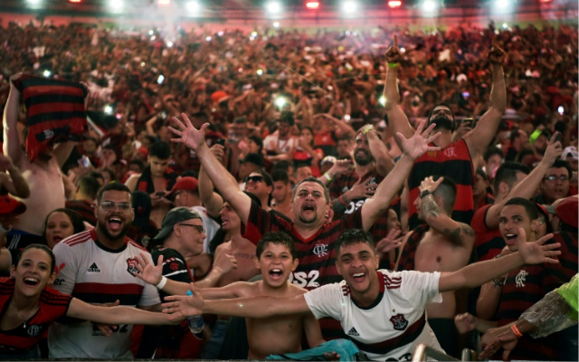 Você está visualizando atualmente Dirigente do Flamengo comemora liberação da torcida no Rio: “A Nação merece”