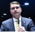 Flávio Bolsonaro critica possível aliança entre PL e Eduardo Paes